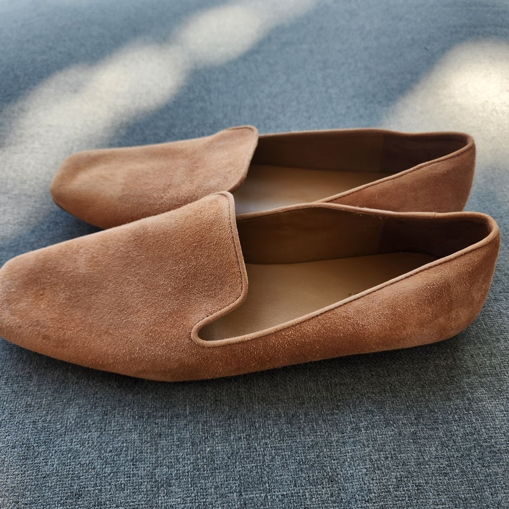 VINCE Women's Loafer Tan Suede Square Toe Flats Size 9
